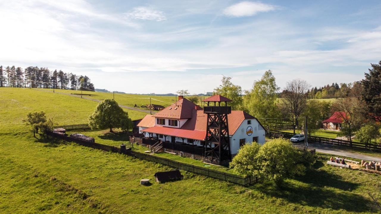 Ubytovani Na Przenskych Pasekach Mikuluvka Extérieur photo