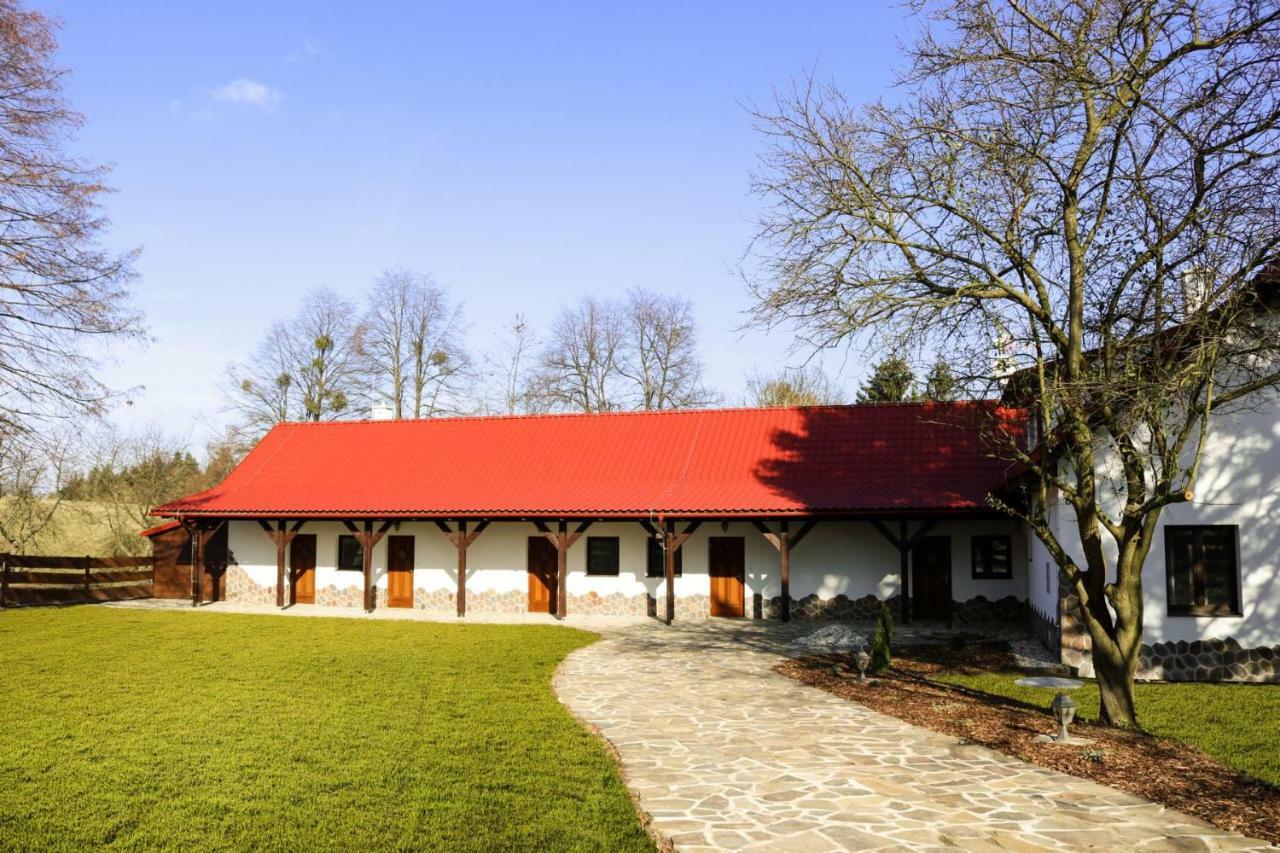 Ubytovani Na Przenskych Pasekach Mikuluvka Extérieur photo